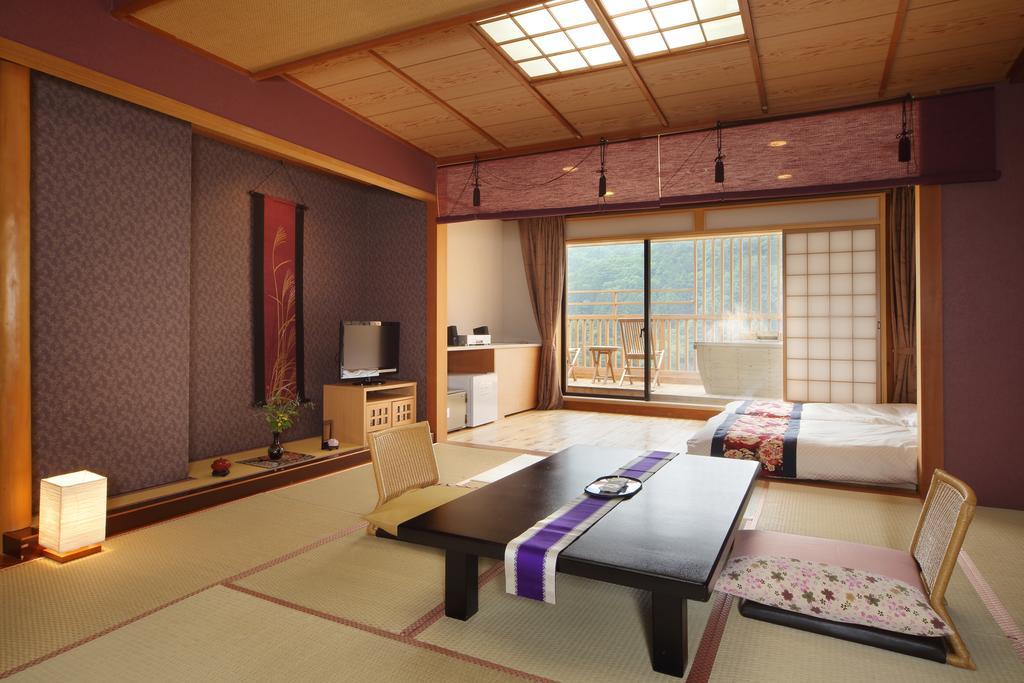 Tsuganoki Hotel Нико Екстериор снимка